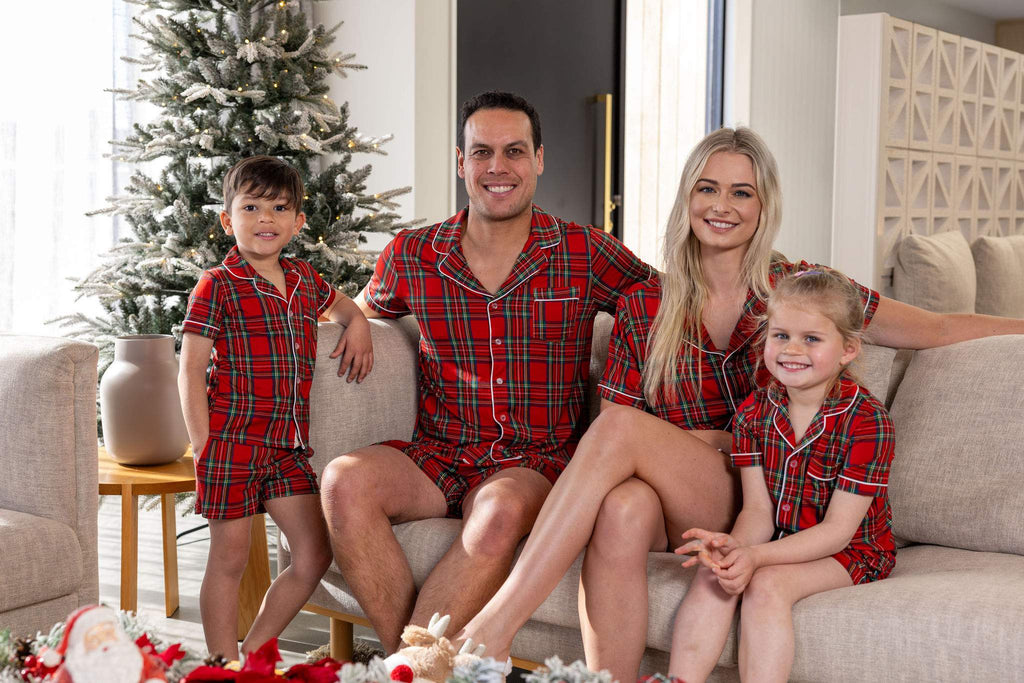 matching family christmas pjs